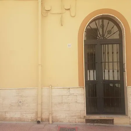 Amanda's Apartment *